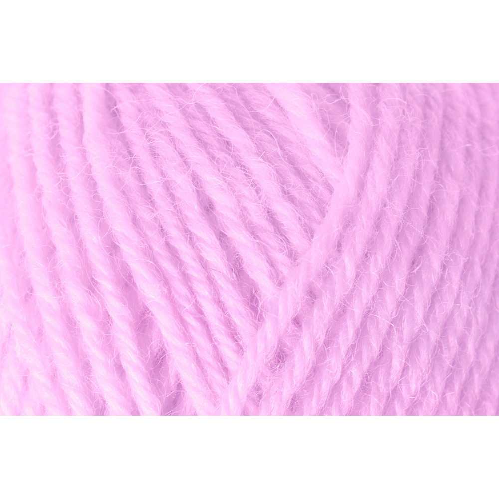 Wolle Regia baby pink  4fädig  420m 100g