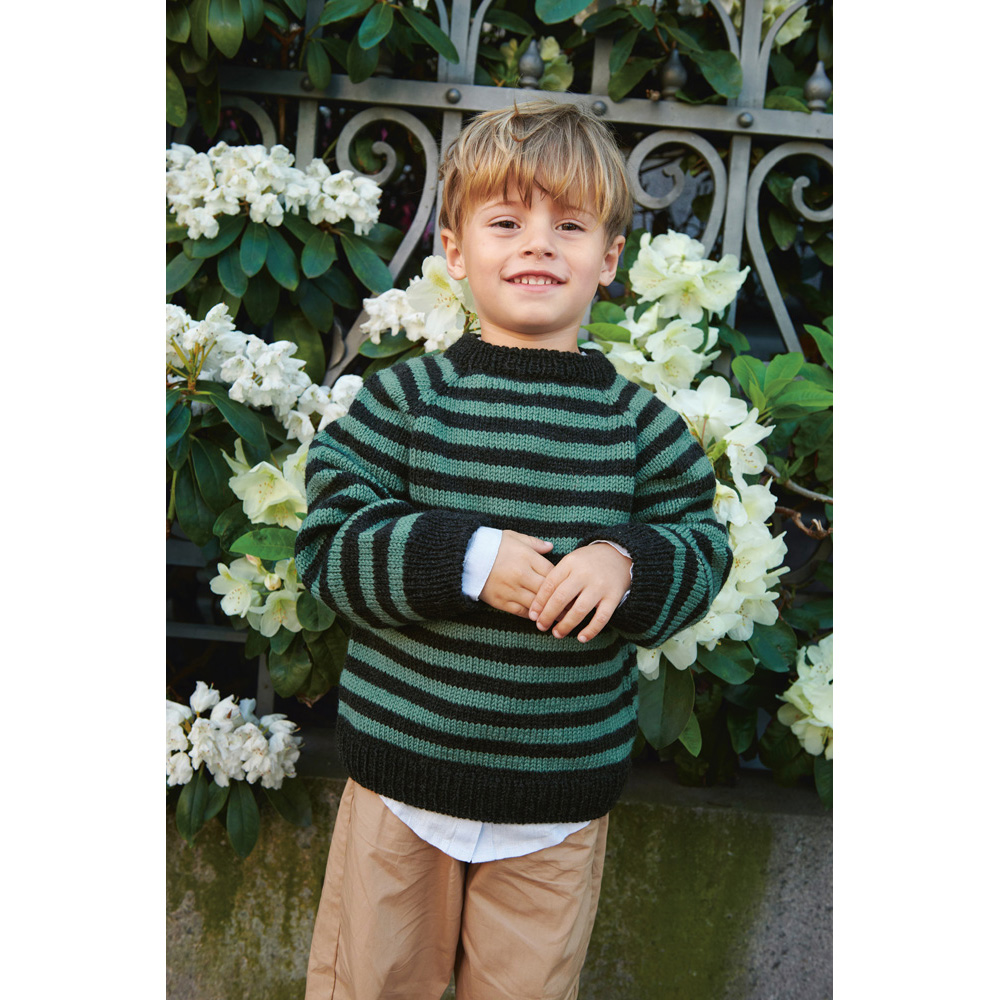Anleitungsheft 2408 MYKT TIL BARN Einzelanleitung 2408 Nr. 3 Sout Sweater Junior- Deutsch